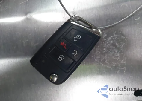 2019 Volkswagen Tiguan 2.0T Se/2.0T Sel/2.0T Sel R-Line/2.0T Sel R-Line Black z USA, uszkodzony, nr VIN 3VV3B7AX5KM105243